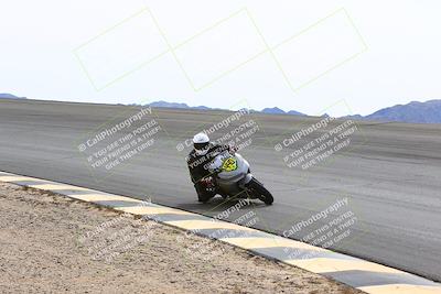 media/Feb-27-2022-CVMA (Sun) [[a3977b6969]]/Race 6 500 Supersport-350 Supersport (Holeshot)/